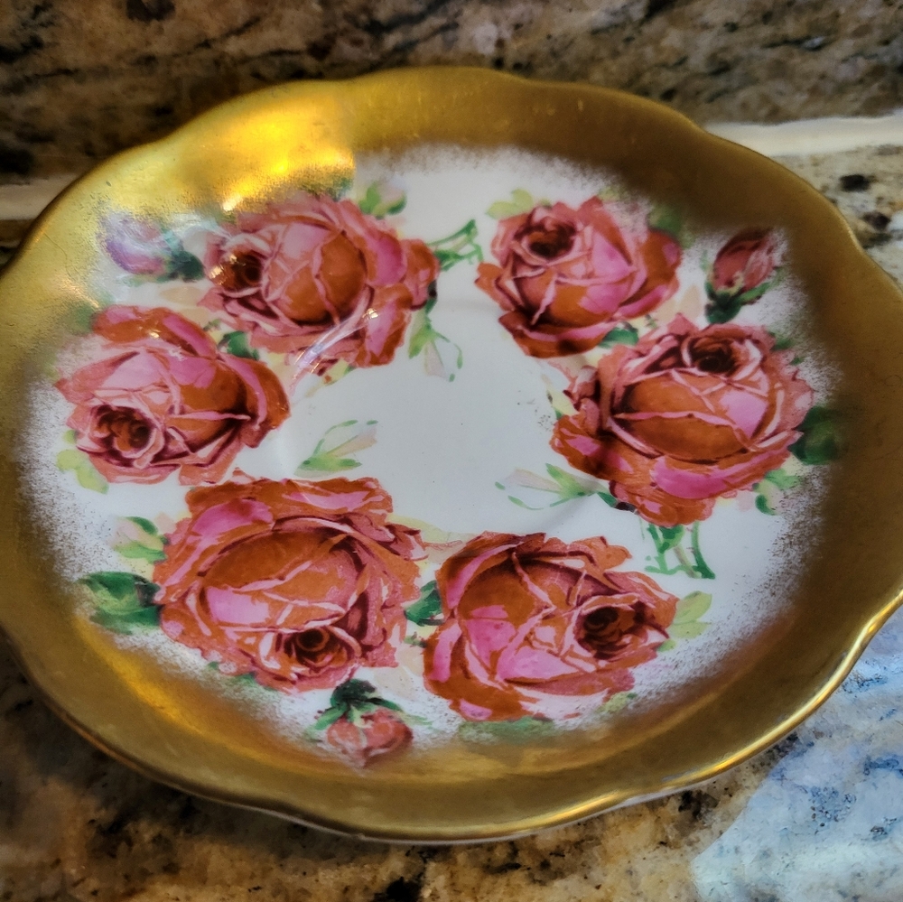 CLEARANCE Queen Anne Fine Bone China Plate - White